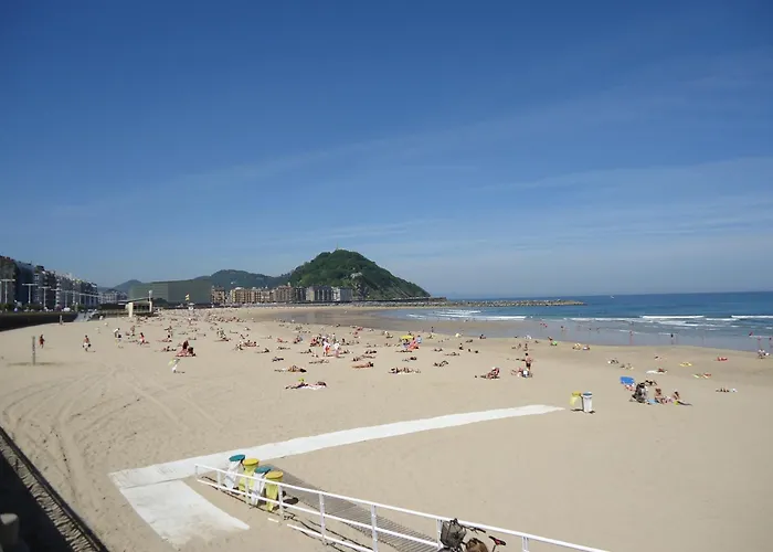 招待所 阿蒂西吉膳食公寓 圣塞瓦斯蒂安